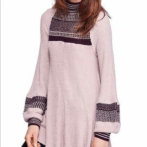 Free People - Snow Day Balloon Sleeve